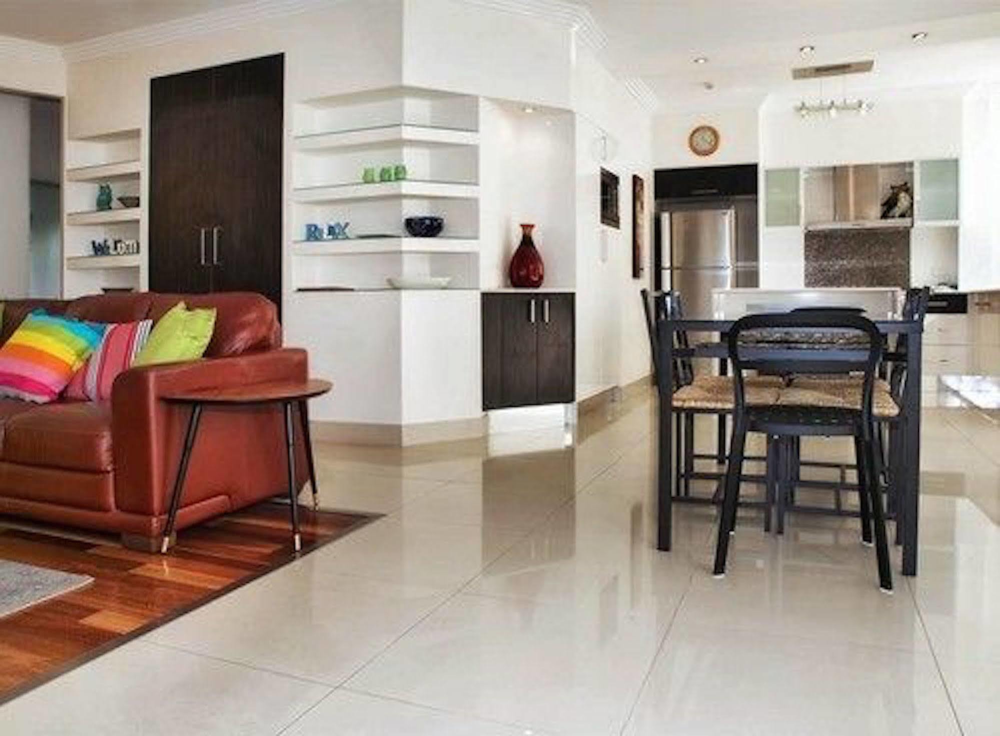 Boulevard Towers On Broadbeach Χρυσή Ακτή Εξωτερικό φωτογραφία